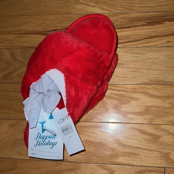 Faux fur twist slippers - Picture 3 of 3